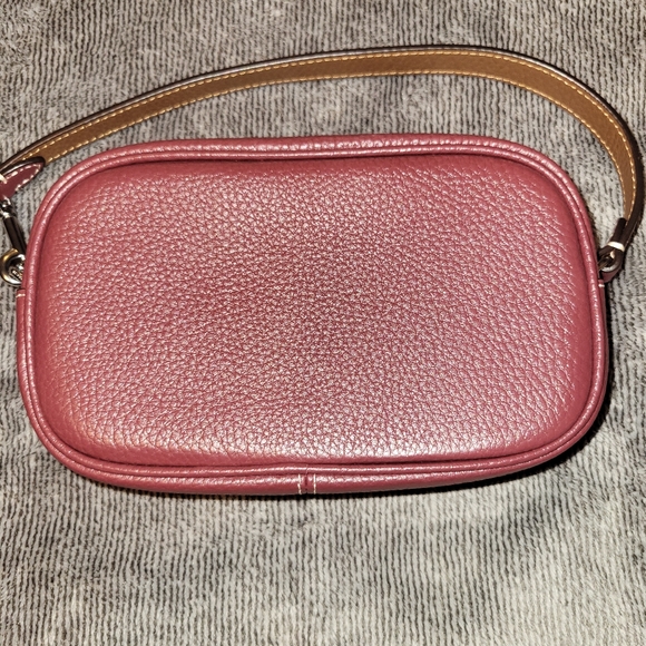 NWT Coach Signature Jamie Leather Wristlet - Picture 2 of 3